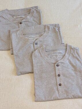 👕 Banana Republic Lightweight Henley Bundle - 3 NWT - Size M - Monks Robe